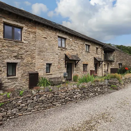 Tullythwaite Garth * Crosthwaite